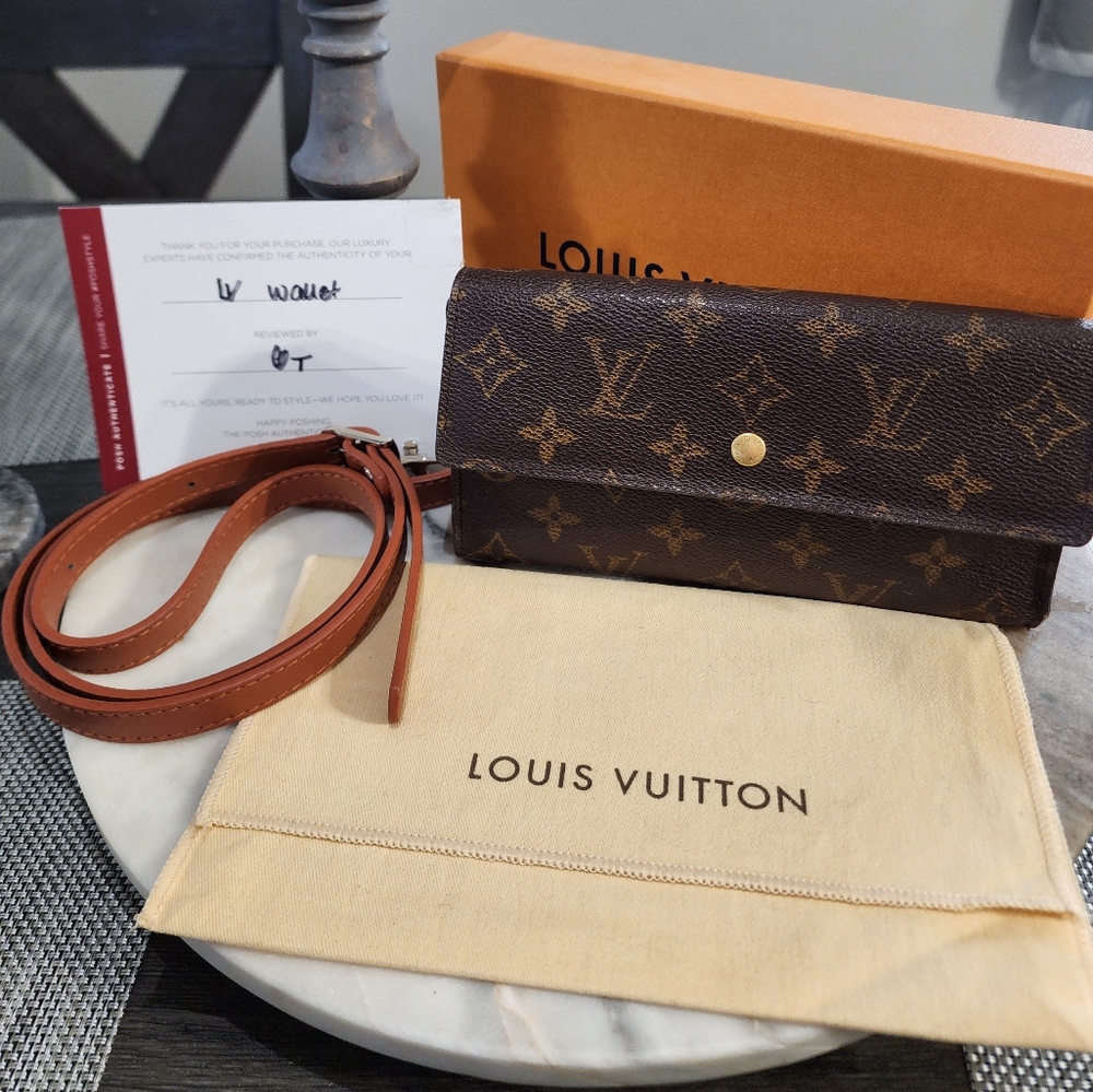Auth. Louis Vuitton Monogram Wallet/Crossbody